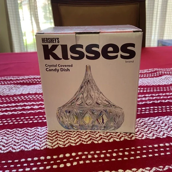 🤍 Hershey’s Kisses Crystal Covered Candy/Trinket Dish NWT - Picture 2 of 10